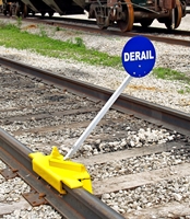 SaberTooth Two-Way Derail
Derail includes blue sign and holder. For rail sizes 100-136 lbs./yd. Tie spacing: 19in-24in on centers. Install derail on wooden ties only. Wt. 50 lbs.